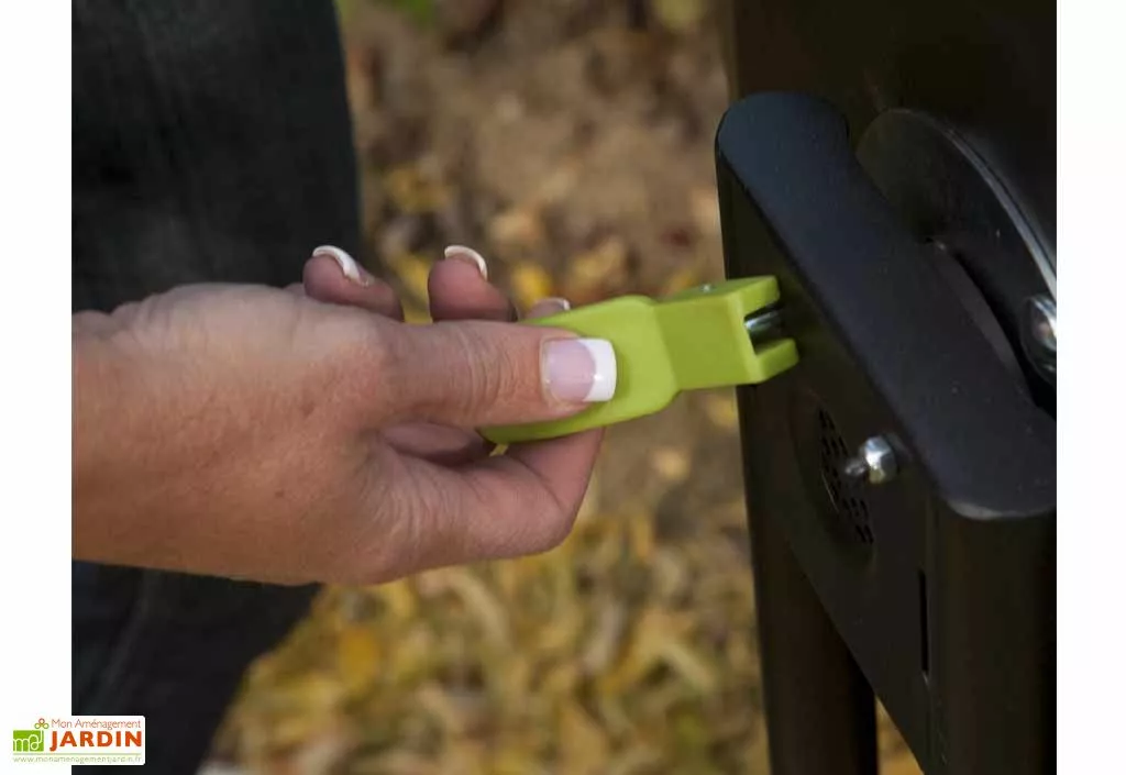 Composteur Rotatif 189L En Polyéthylène Lifetime 6 Composteur Rotatif 189L En Polyéthylène Lifetime – Image 4