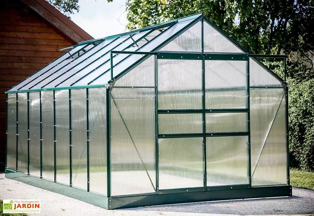 Habrita Serre De Jardin Polycarbonate 10,37m² Avec Base + 4 Lucarnes 7 Habrita Serre De Jardin Polycarbonate 10,37m² Avec Base + 4 Lucarnes – Image 5